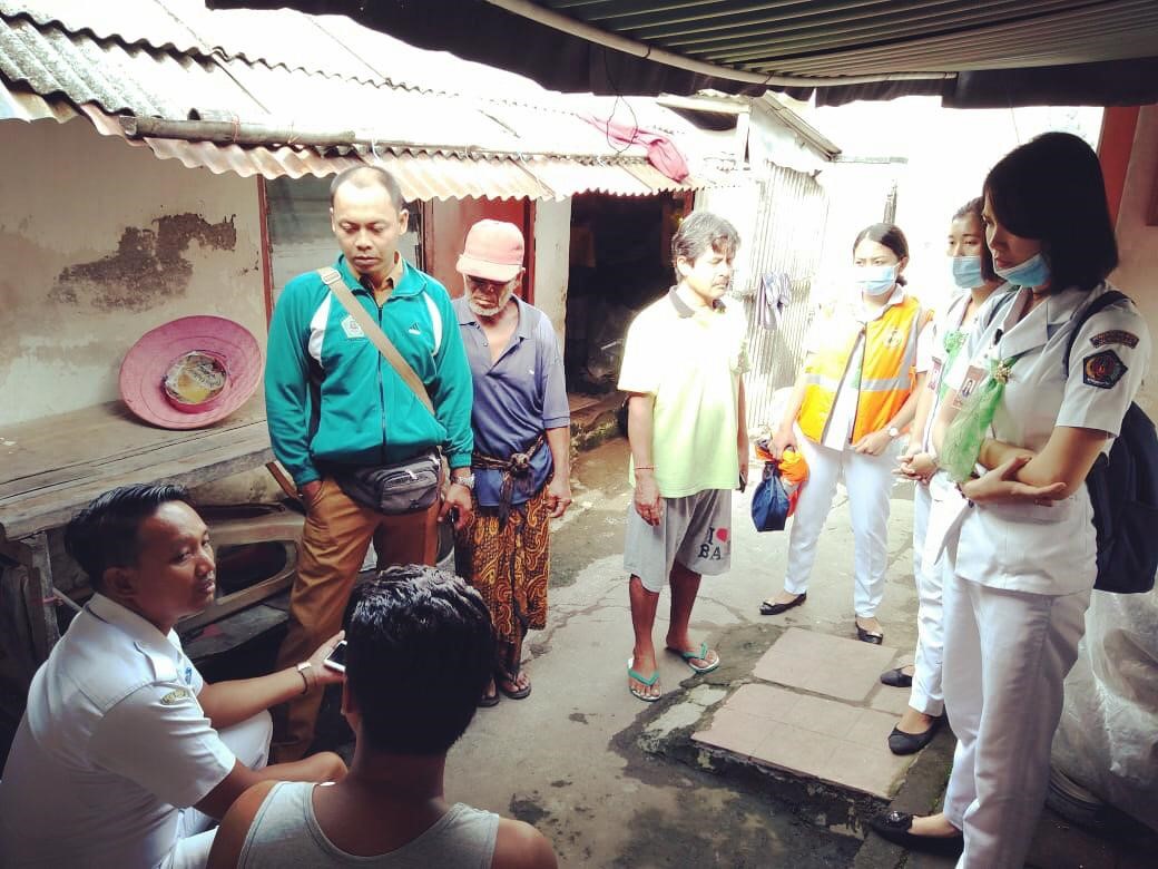 PERAS DAKSINA” atau “Perkesmas Damakesmas Intervensi Hasil Pendekatan Keluarga